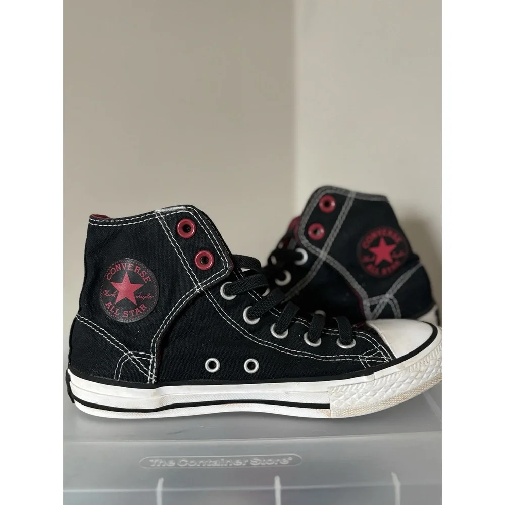 Converse these black